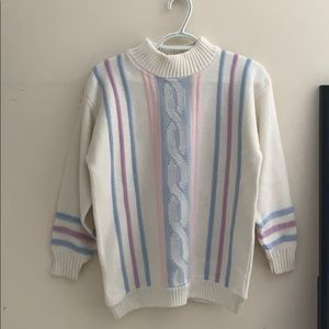 CLIFTON PLACE SWEATER SIZE M